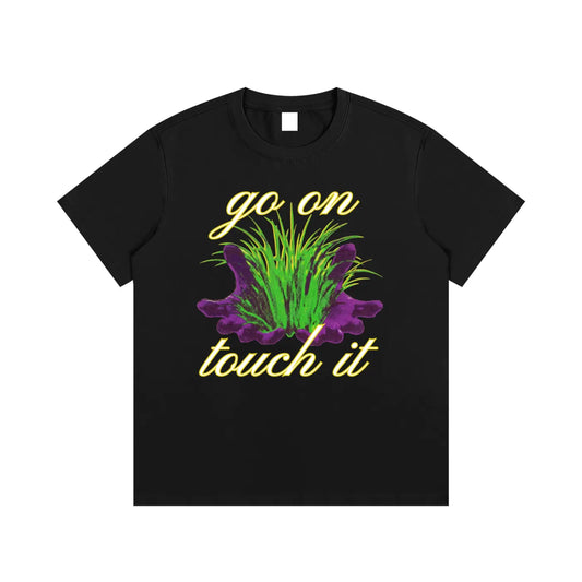 Touch Grass | t-shirt